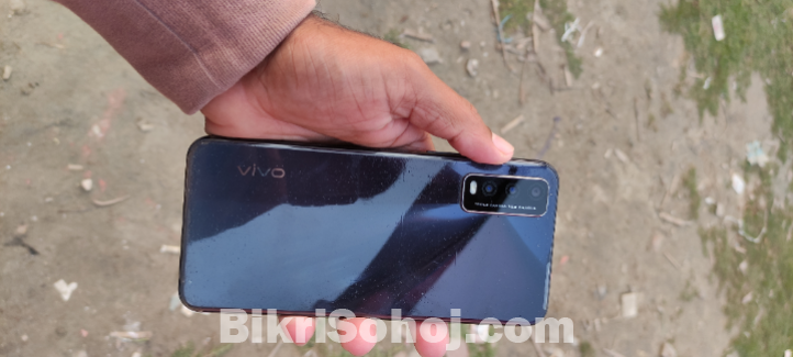 Vivo y20